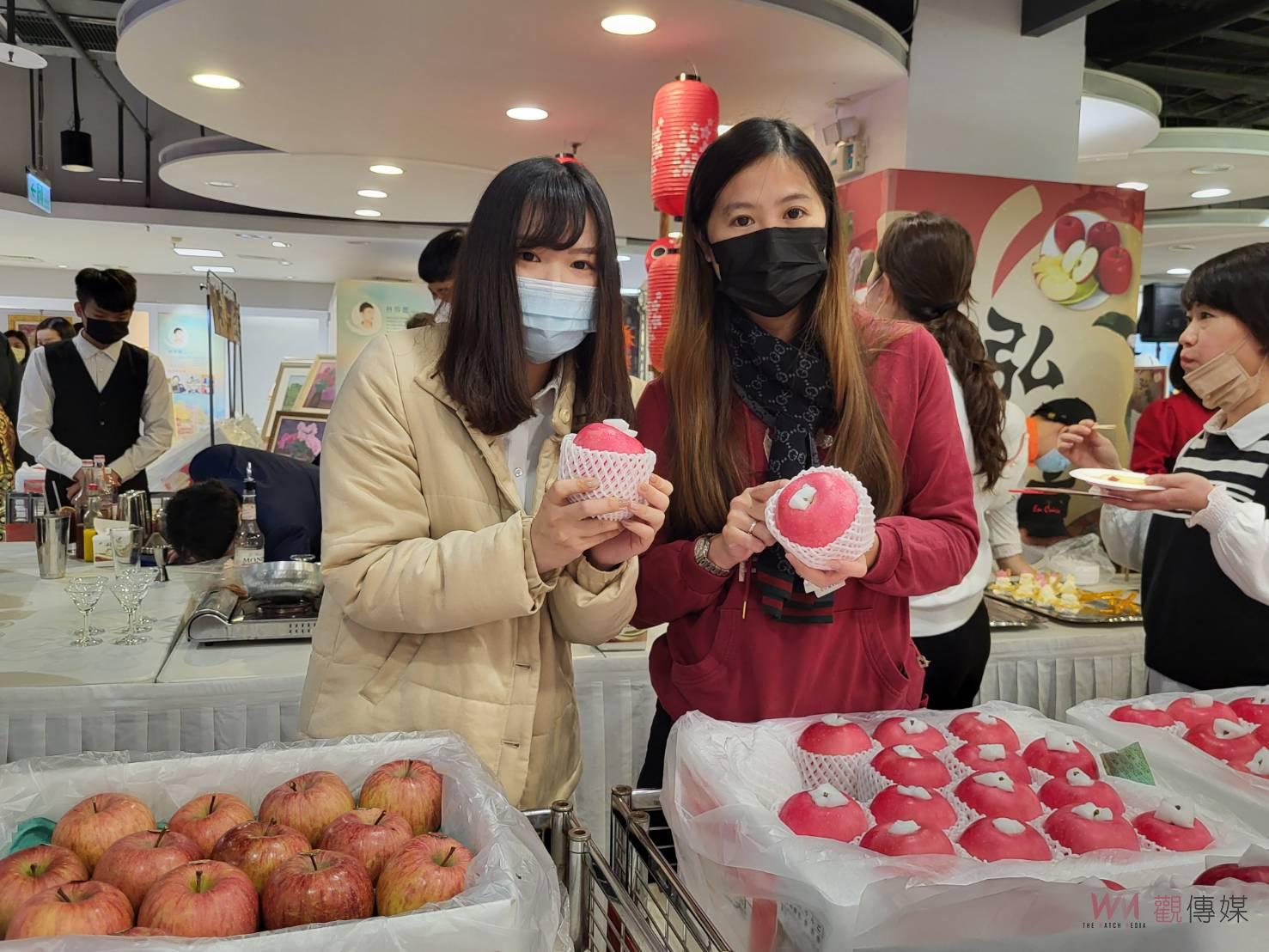 遠百嘉義日本弘前展做公益　愛心蘋果寒冬送暖　 - https://www.watchmedia01.com