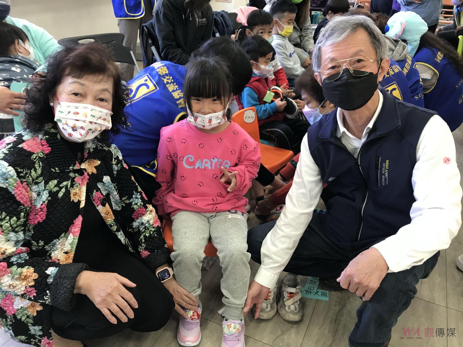 影/「童心鞋力」贈鞋助家扶兒 腳踏實地迎接新年新學期 - https://www.watchmedia01.com