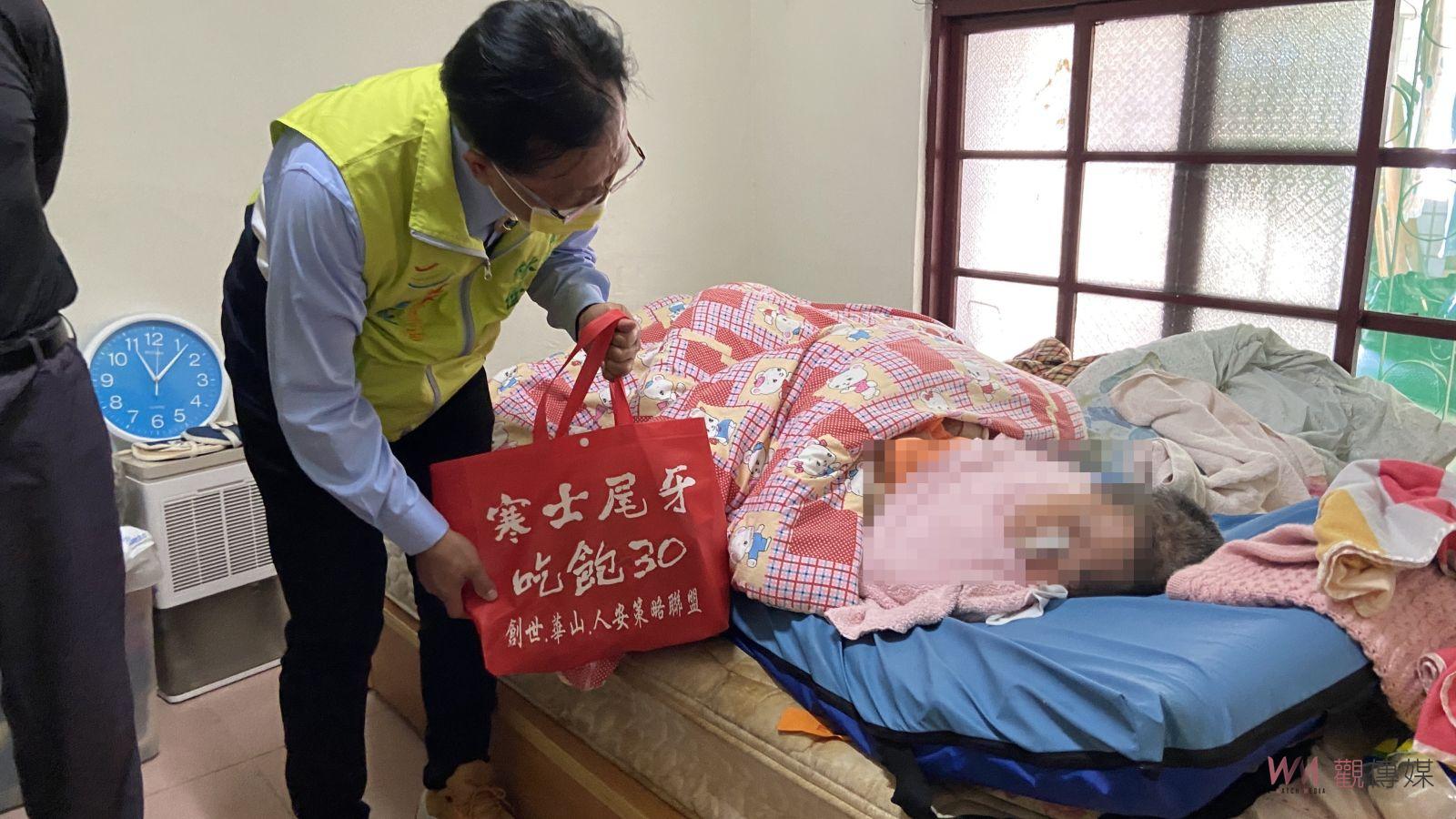 點滴的愛心！彰化市長林世賢響應創世寒士吃飽30尾牙送禮到家 - https://www.watchmedia01.com
