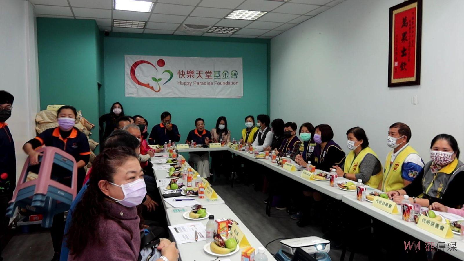 影／快樂天堂基金會12日舉辦寒冬圍爐千人饗宴　經費還缺190萬 - https://www.watchmedia01.com