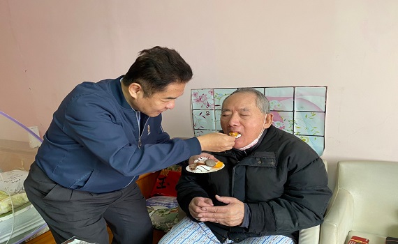 南投榮服處關懷退役將領及因公傷殘袍澤 - https://www.watchmedia01.com