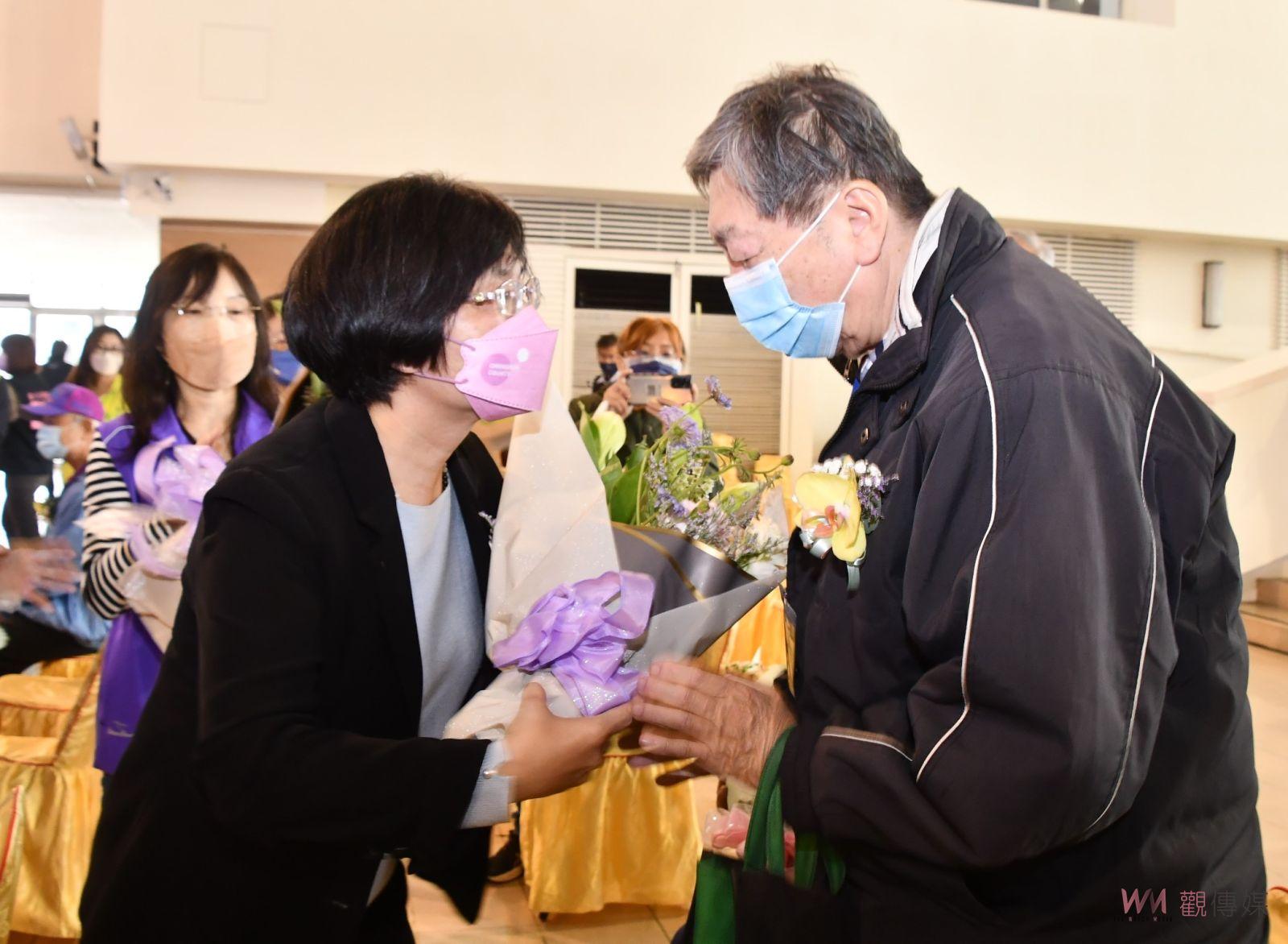 影／追思！二二八事件76年周年　彰化縣關懷受難者及家屬要真相！ - https://www.watchmedia01.com