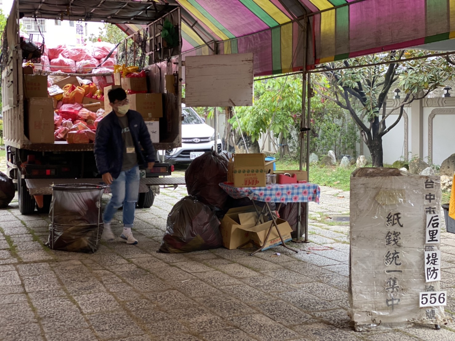 清明掃墓防火警 中市祭科技執法助攻查緝 - https://www.watchmedia01.com