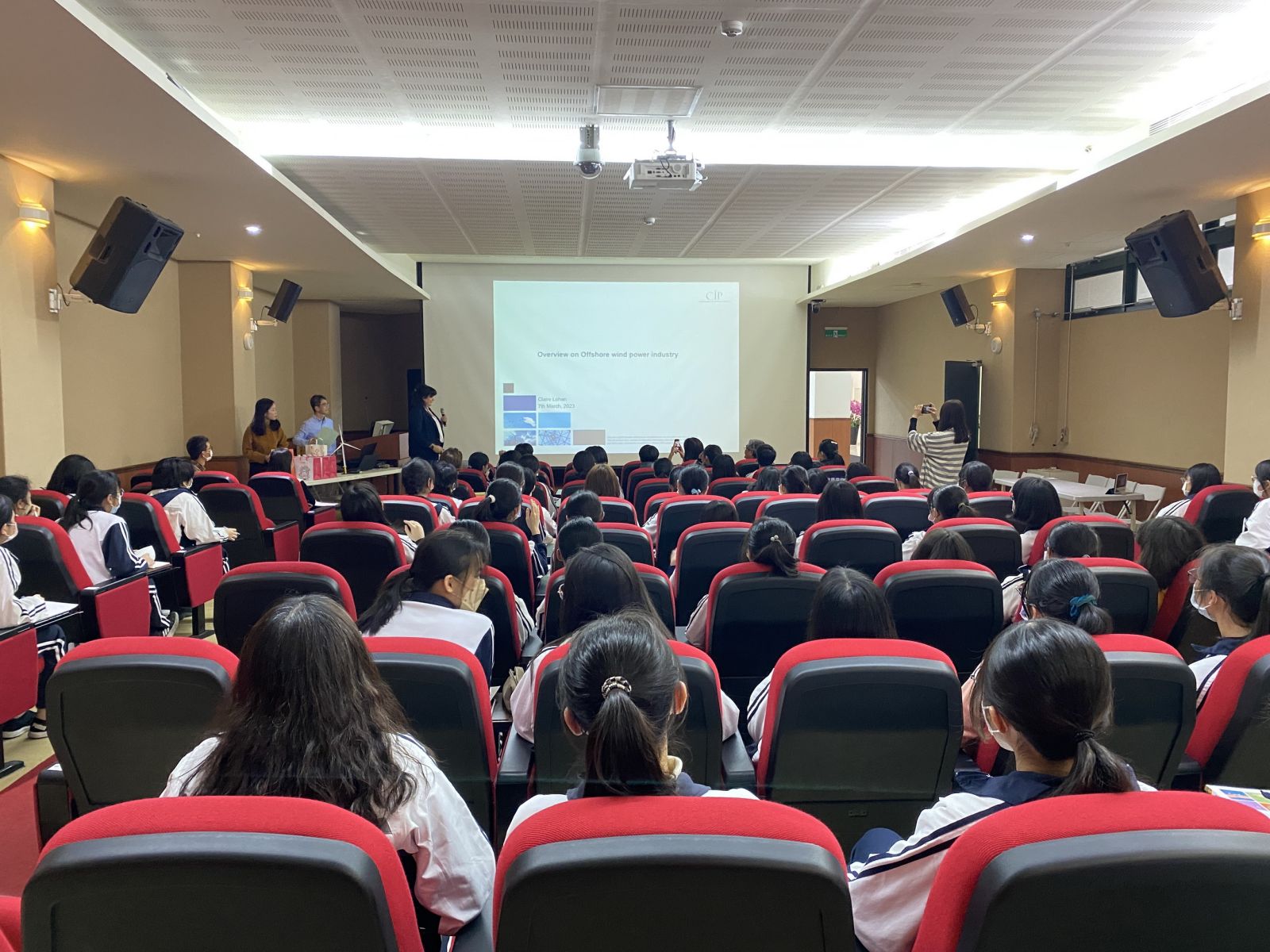 CIP女力團隊赴彰化女中分享風電經驗激發學生未來想像 - https://www.watchmedia01.com