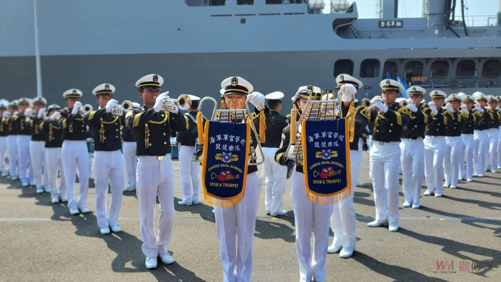 海軍敦睦艦隊10日高雄港登場　吸引不少民眾登艦參觀 - https://www.watchmedia01.com