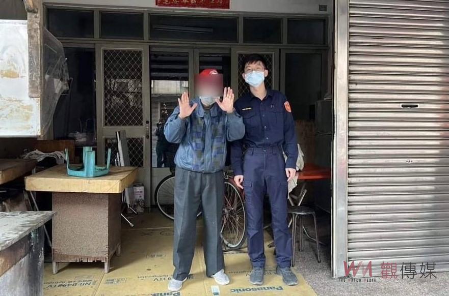 阿伯別怕！我們帶你回家　臺西員警安慰運動迷途老翁 - https://www.watchmedia01.com