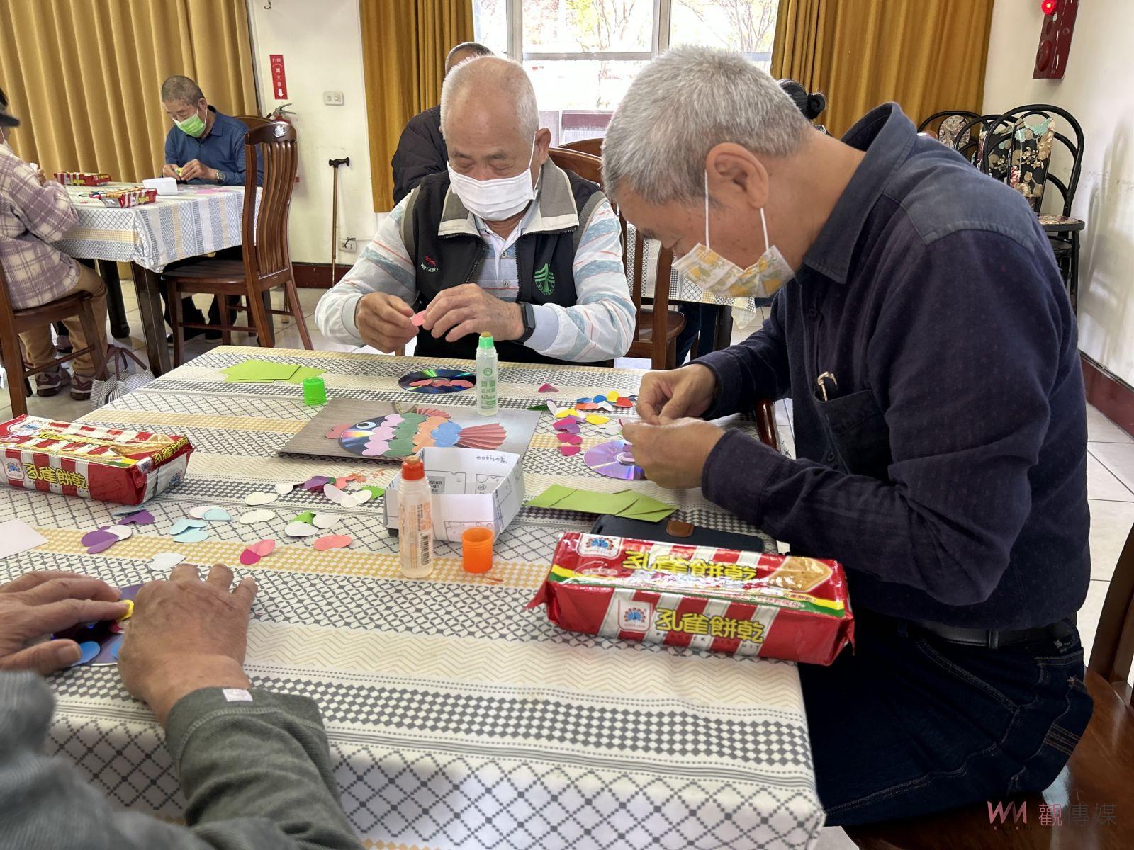 彰化榮家長輩繪本宣導及DIY光碟吊飾　響應國際消費者權益日 - https://www.watchmedia01.com