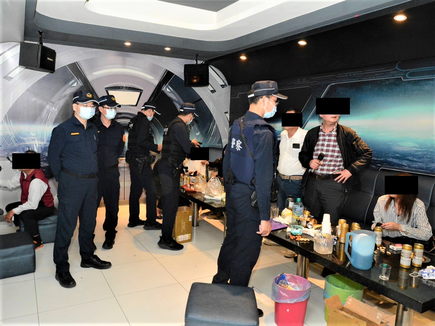 警威力掃蕩無假日　臨檢查獲毒品案及毒品通緝犯 - https://www.watchmedia01.com