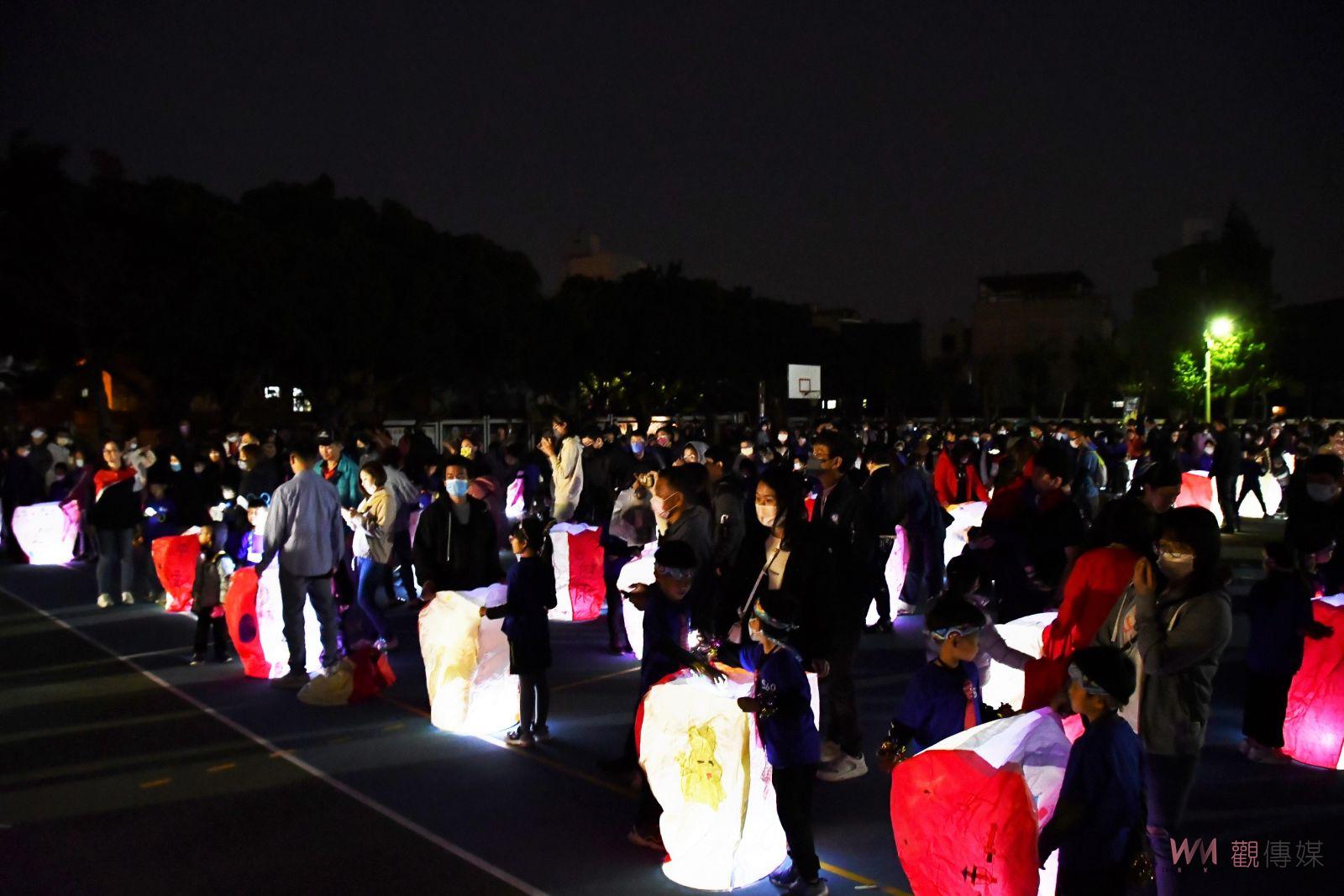 新興國小一甲子校慶　點亮祈願天燈　慶運動場PU跑道啟用 - https://www.watchmedia01.com
