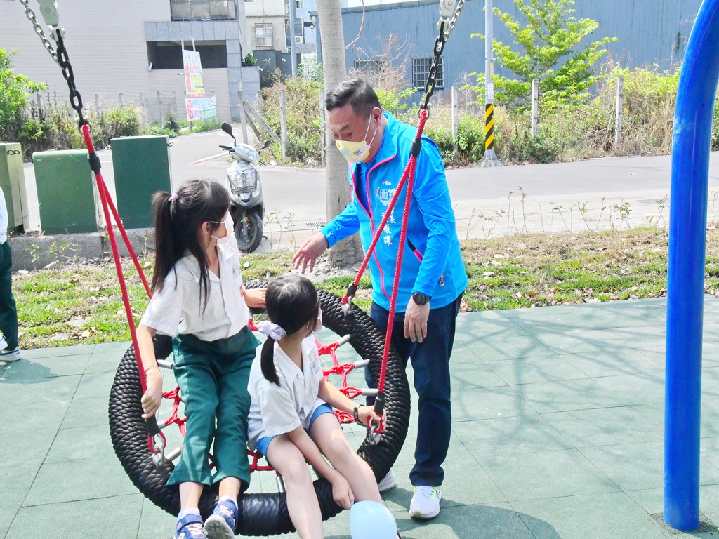 最嘻聲尖叫的溜滑梯抵佳啦 彰化首座共融公園即將於員林市落成 - https://www.watchmedia01.com