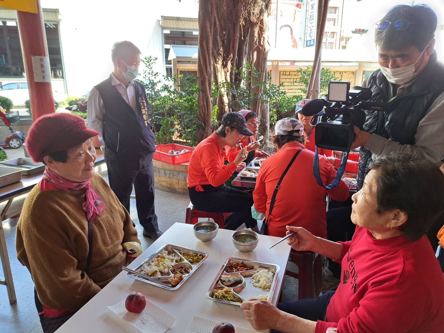 中市建構無飢餓安全網 日本NHK跨海採訪 - https://www.watchmedia01.com