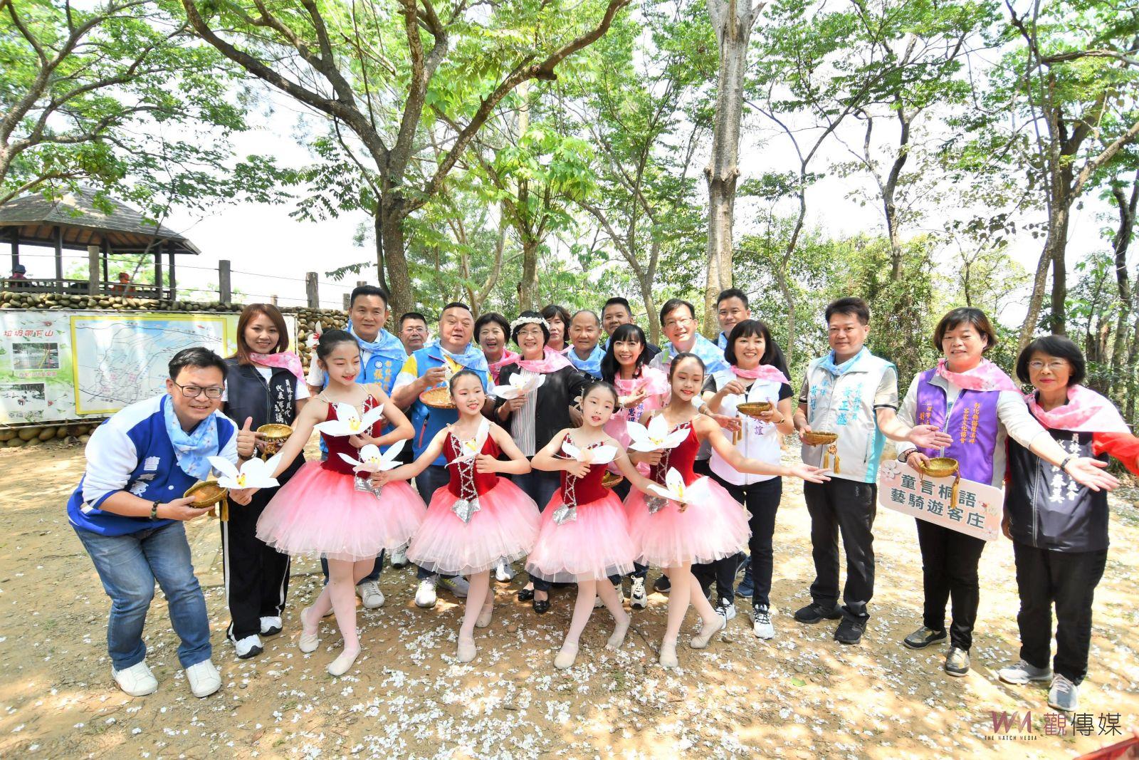 影／八卦山麓飄四月雪！幸福桐遊「趣」2023彰化桐花祭415邀桐遊 - https://www.watchmedia01.com