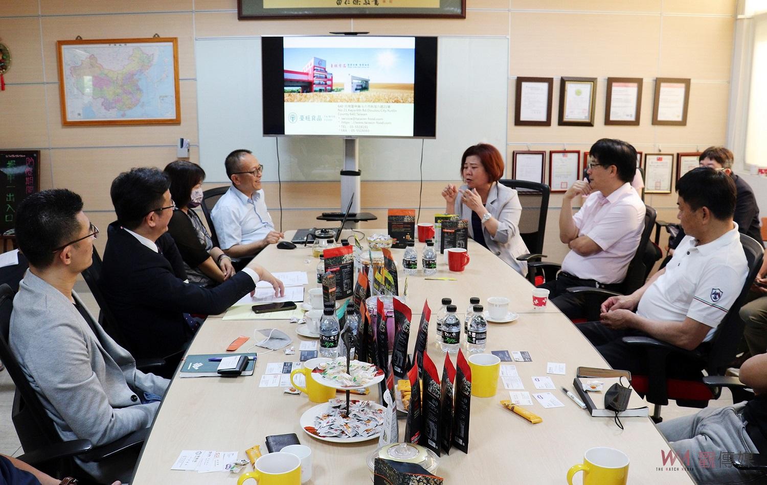 勞動部長許銘春南下雲科工　關心廠商人力需求讚揚臺旺 - https://www.watchmedia01.com