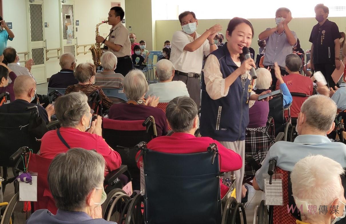 帶領育幼院學童探訪長輩　雲林榮家住民長輩備感溫馨 - https://www.watchmedia01.com