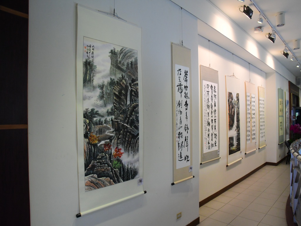 駐鄉藝術家總動員大村公所聯展 鄉長賴志銘歡欣勾勒未來藝術願景 - https://www.watchmedia01.com