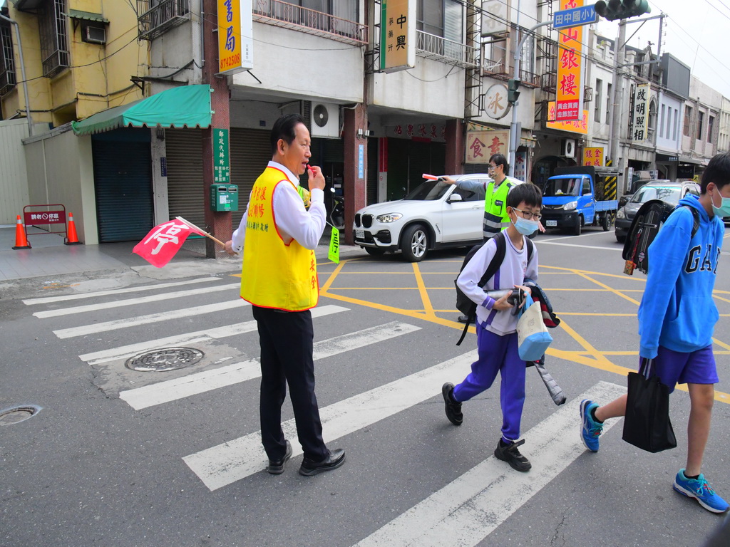 鄭俊雄登記國民黨提名參選立委的動機 決心強力監督政府帶給鄉親好生活 - https://www.watchmedia01.com