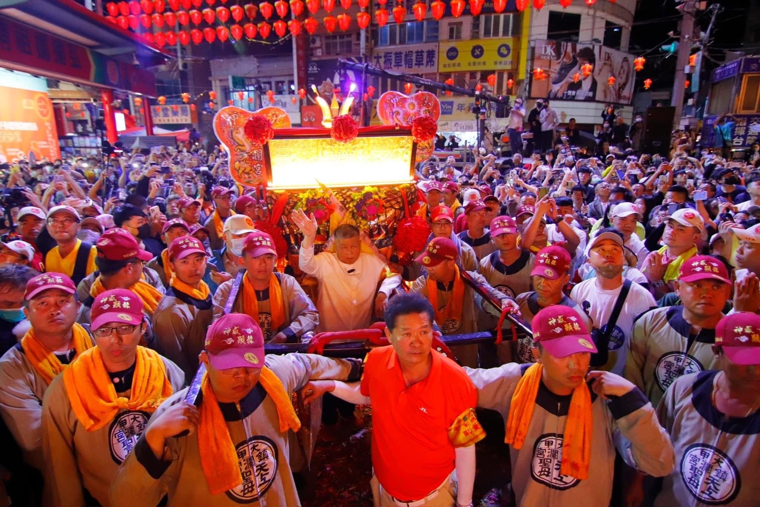 大甲媽9天8夜遶境祈福回鑾 黃副市長恭迎媽祖安座 - https://www.watchmedia01.com