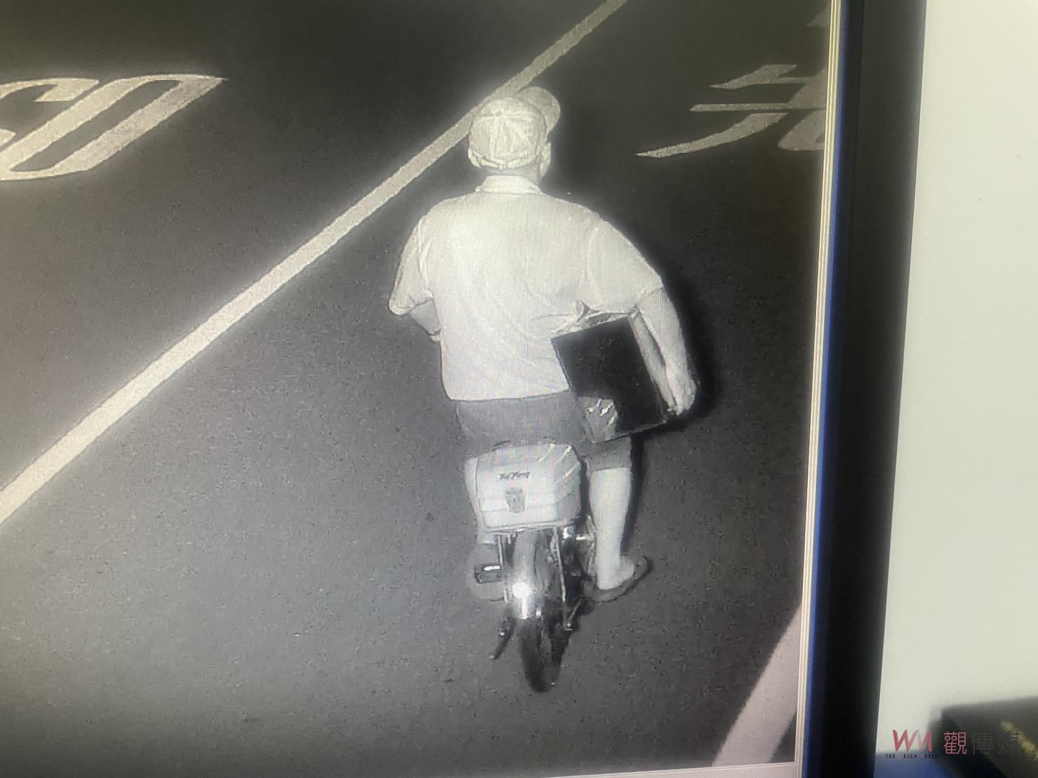 影／有求神明原諒？無業男子偷宮廟功德箱前雙手膜拜 - https://www.watchmedia01.com