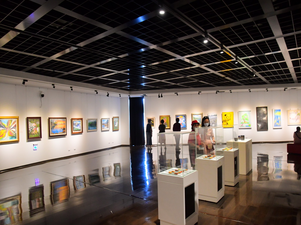 台中沐光畫會與台南向陽藝術協會雙聯展 彰化美術館呈現都會藝術風華 - https://www.watchmedia01.com