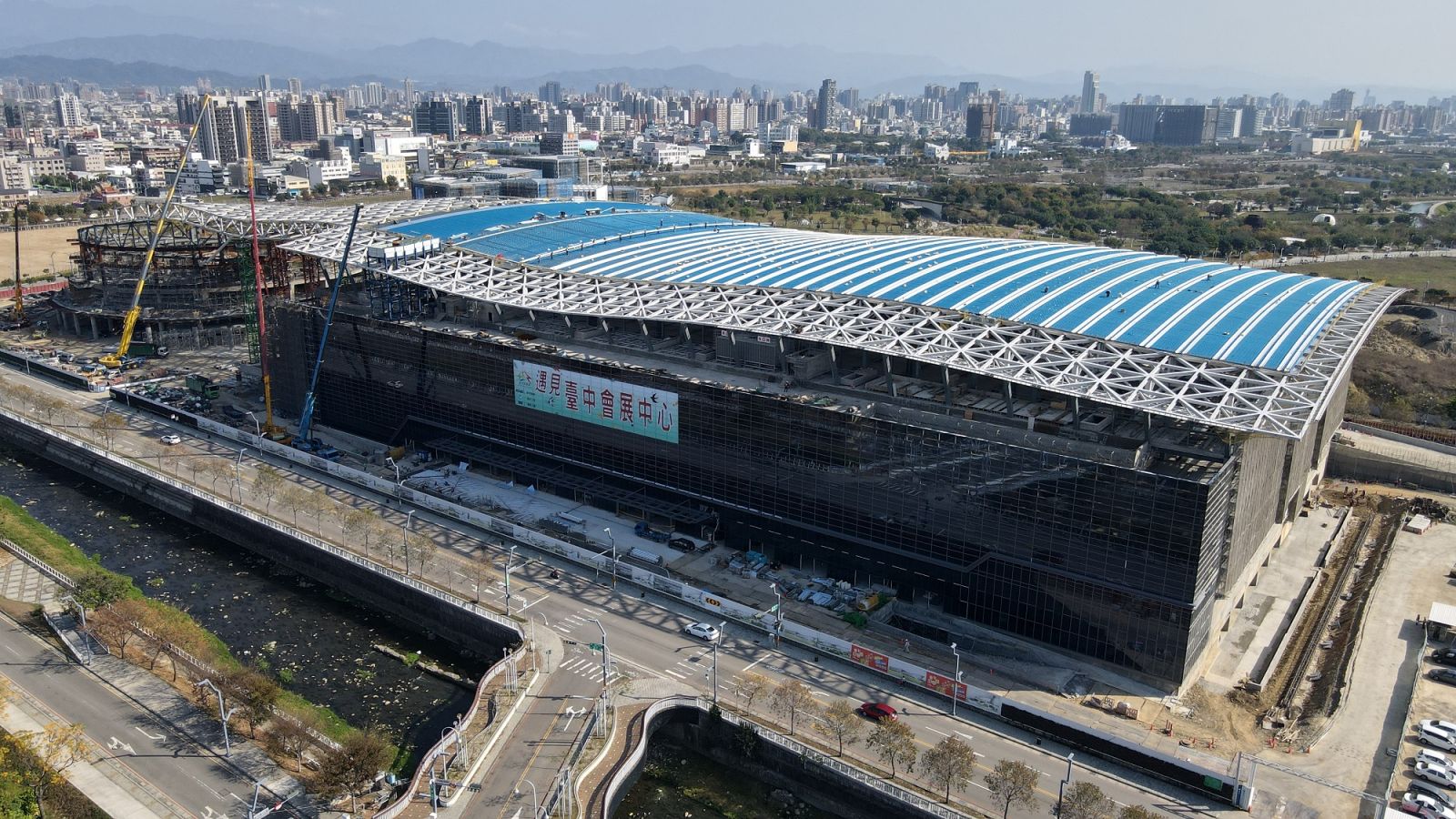 中市首位五星市長 遠見民調評比：盧市長滿意度再創新高 - https://www.watchmedia01.com