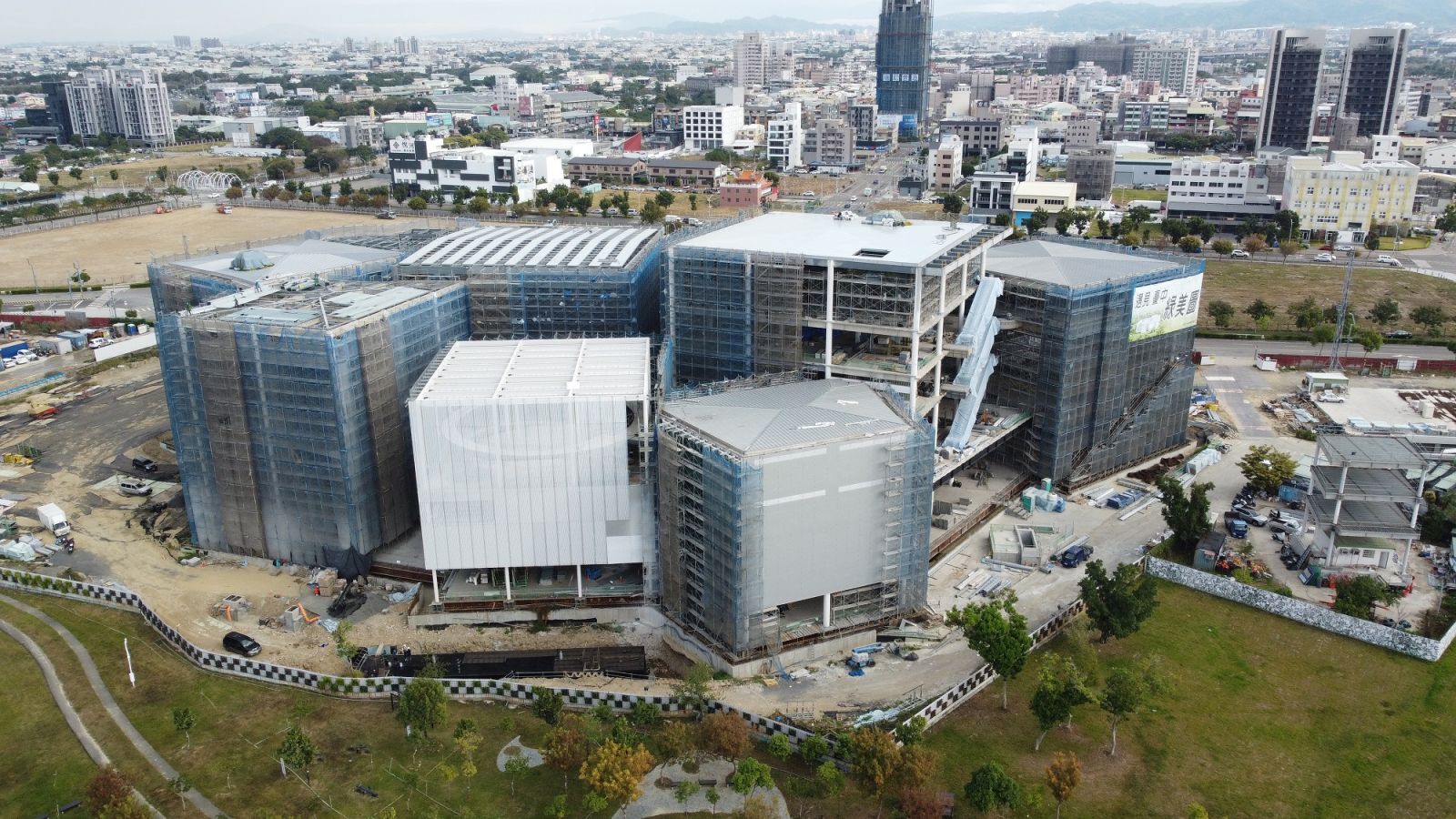 中市首位五星市長 遠見民調評比：盧市長滿意度再創新高 - https://www.watchmedia01.com