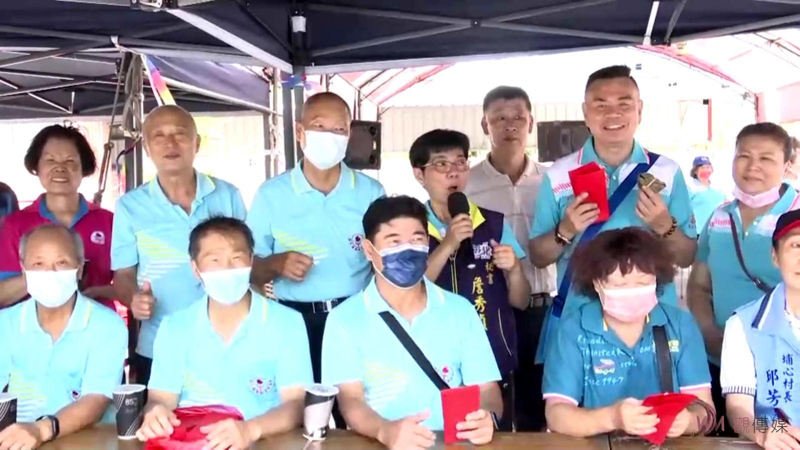 影／粽愛一生！埔心社區關懷邊緣戶　理事長許增鏞帶頭做公益 - https://www.watchmedia01.com