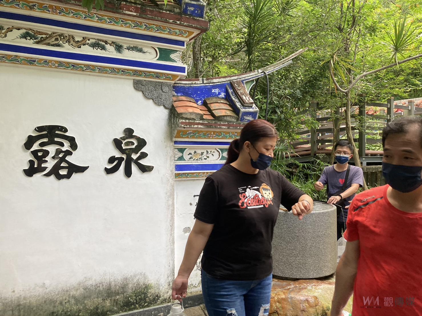 影／清水岩寺取「午時水」有百年的傳統　汲取午時水民眾大排長龍 - https://www.watchmedia01.com