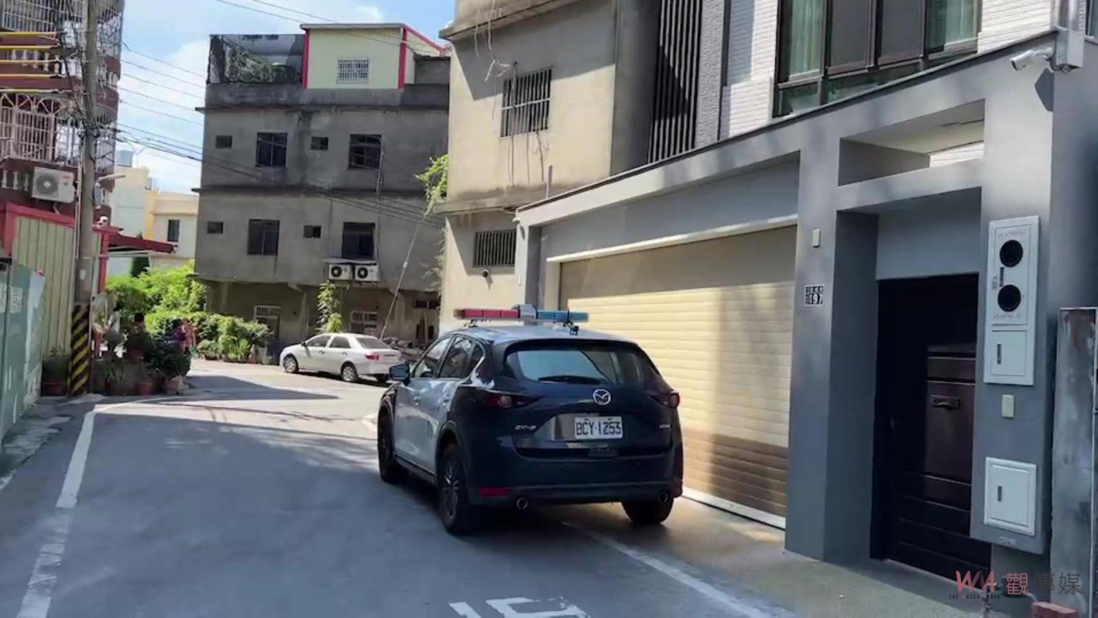影／長髮正妹取車險遭水瓶砸頭　停車擋工地出入被丟水瓶警告？ - https://www.watchmedia01.com