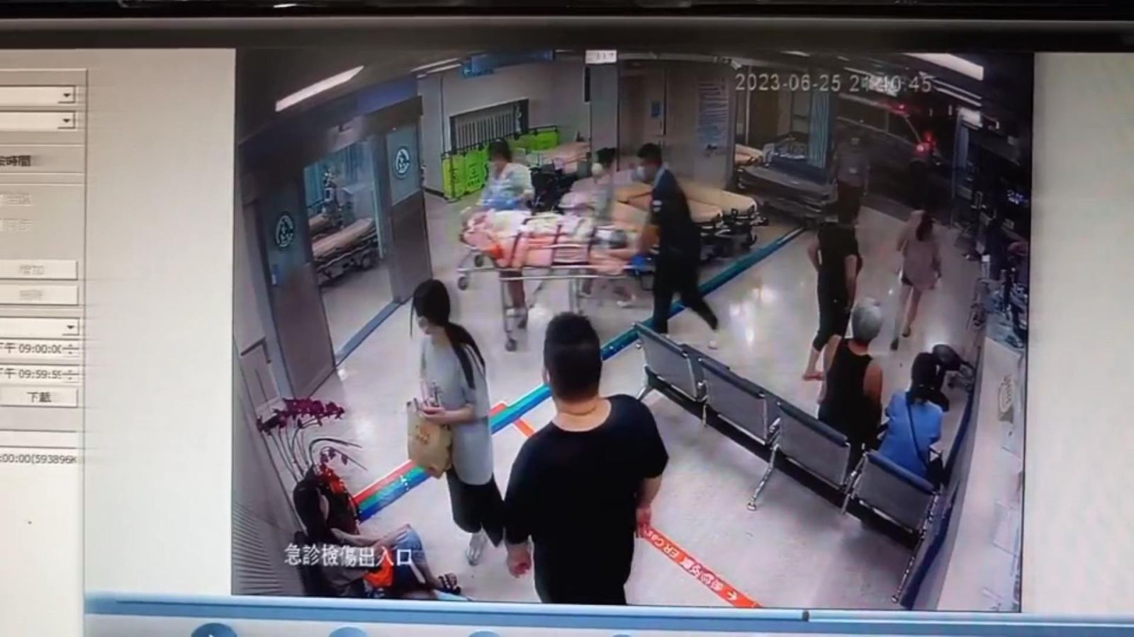影／買狗糾紛引殺機？寵物店男店員遭砍斷手臂命危 - https://www.watchmedia01.com