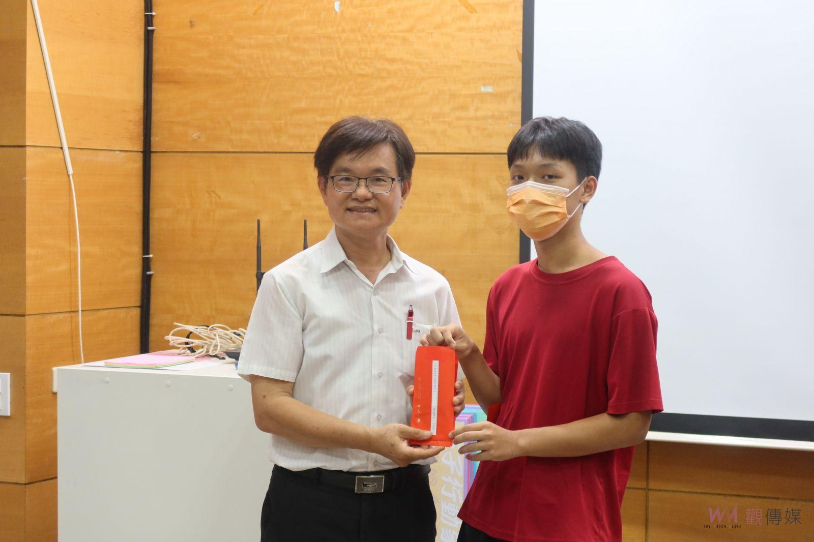 影／會考成績破紀錄！埔心國中獎不停　考生「脫C」成功也慶賀 - https://www.watchmedia01.com
