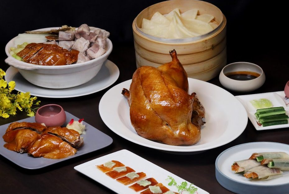 頂級一鴨四吃 高雄飯店業唯一循炭火掛爐燻烤 - https://www.watchmedia01.com