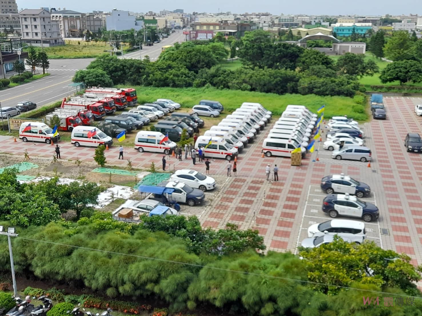 影／大愛無國界！退役的消防車、救護車48輛跨海送抵烏克蘭 - https://www.watchmedia01.com