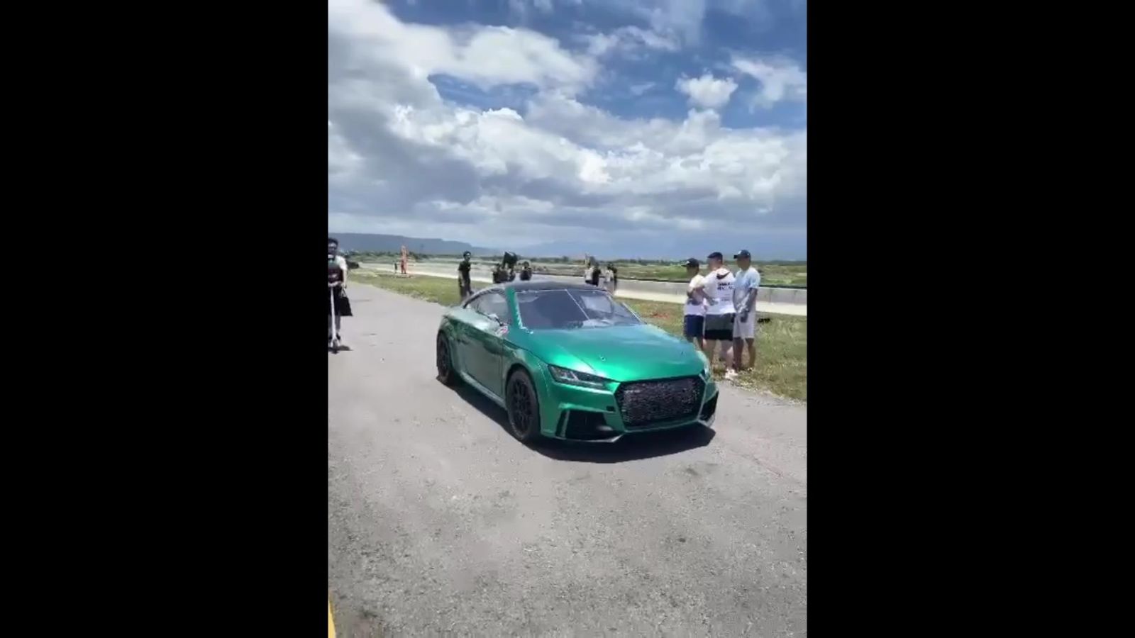 影／賽車教父廖老大的檳榔號下課了！汽車直線加速賽競賽車翻車 - https://www.watchmedia01.com