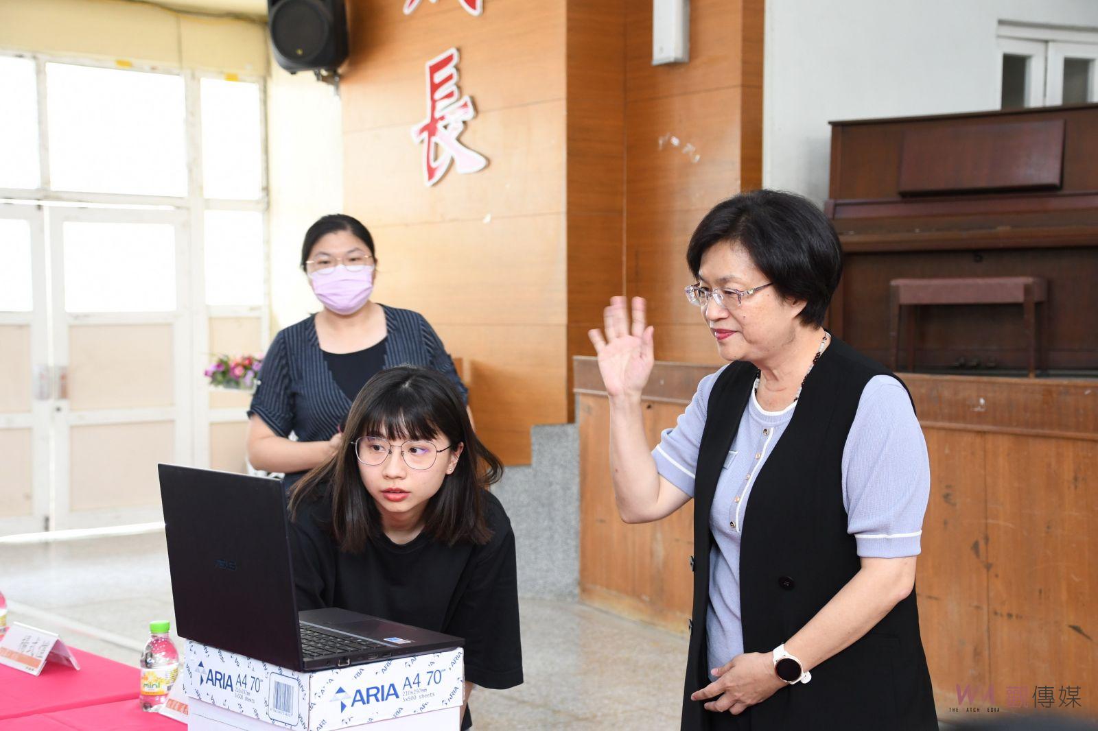 影／彰化縣大專青年學生暑期工讀營隊427名教育培訓開幕 - https://www.watchmedia01.com