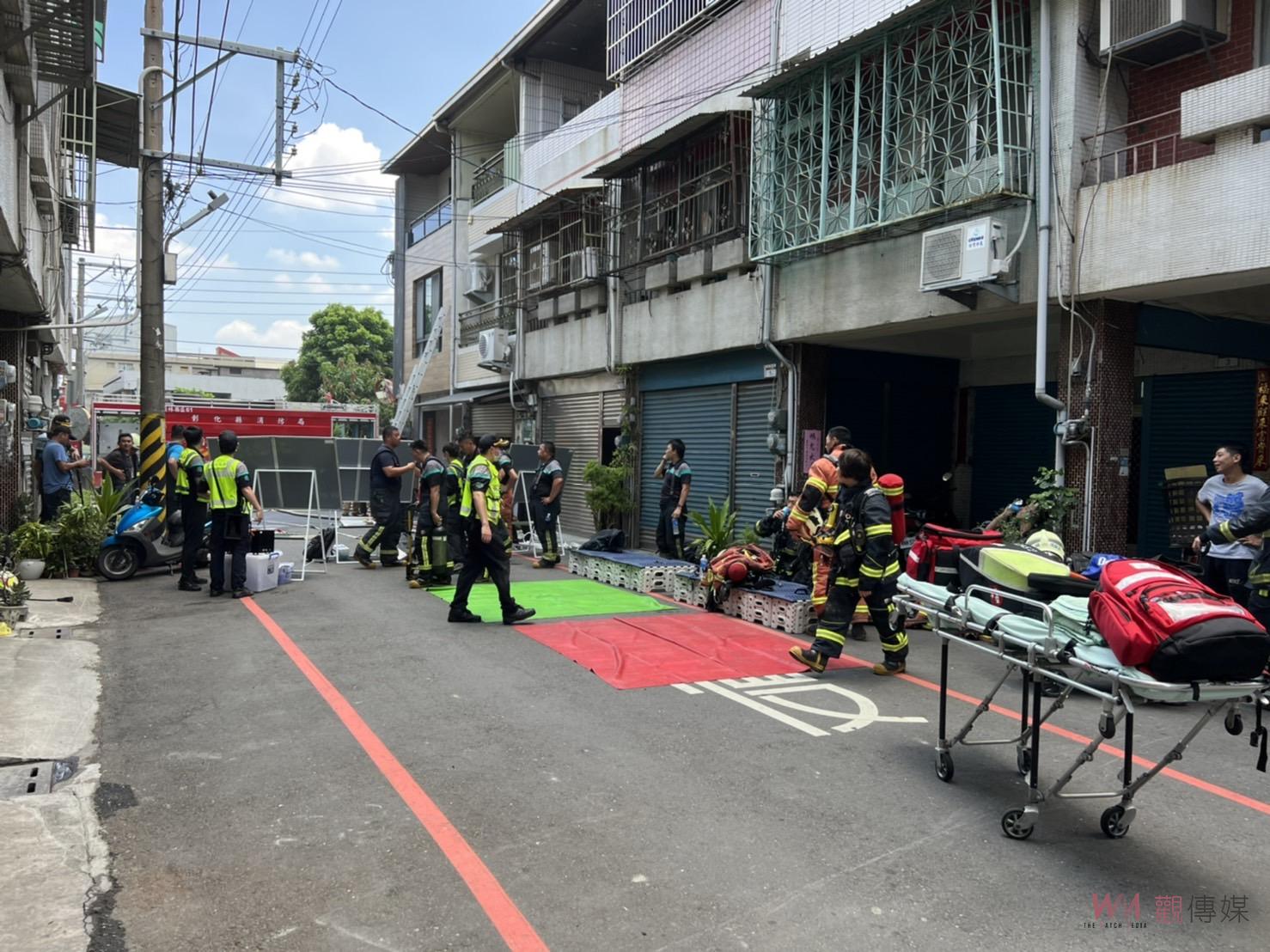 疑平板電腦充電瞬間爆炸起火　屋主搶救筆電受到60%以上燒燙傷 - https://www.watchmedia01.com