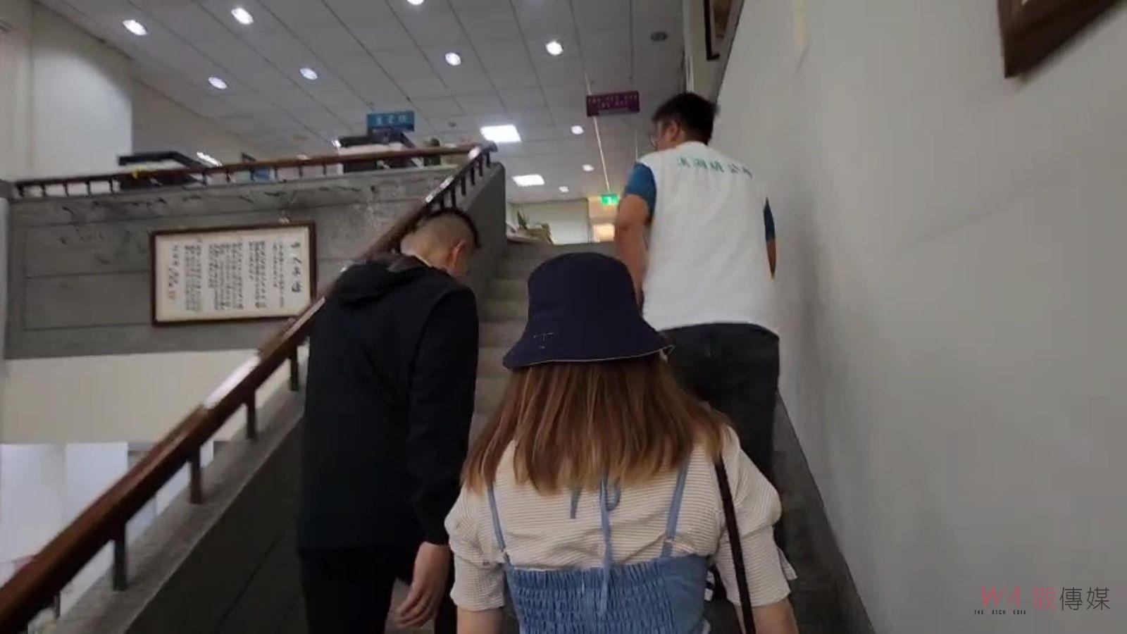 影／彰化版房思琪案！補教名師是隻狼！Y小姐出面指控數學名師伸狼爪 - https://www.watchmedia01.com