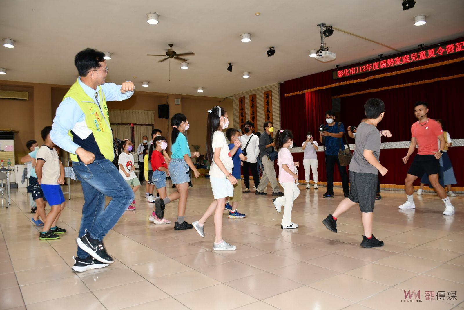 影／暖心！彰化市開辦免費課輔2.0夏令營　弱勢家庭學童課業輔導 - https://www.watchmedia01.com