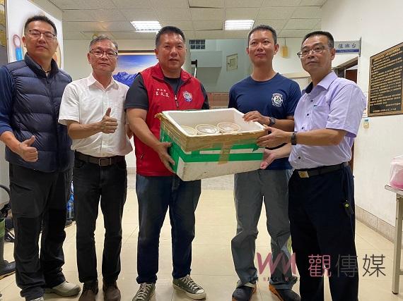 嘉義縣消防局慰勞石水山峭崖搜救人員 肯定運用3D科技救災行動力 - https://www.watchmedia01.com