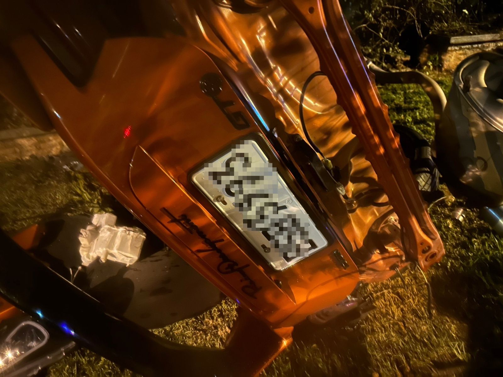 影／150餘萬元的豐田GR86彰139線過彎翻車起火　駕駛獲救脫困 - https://www.watchmedia01.com
