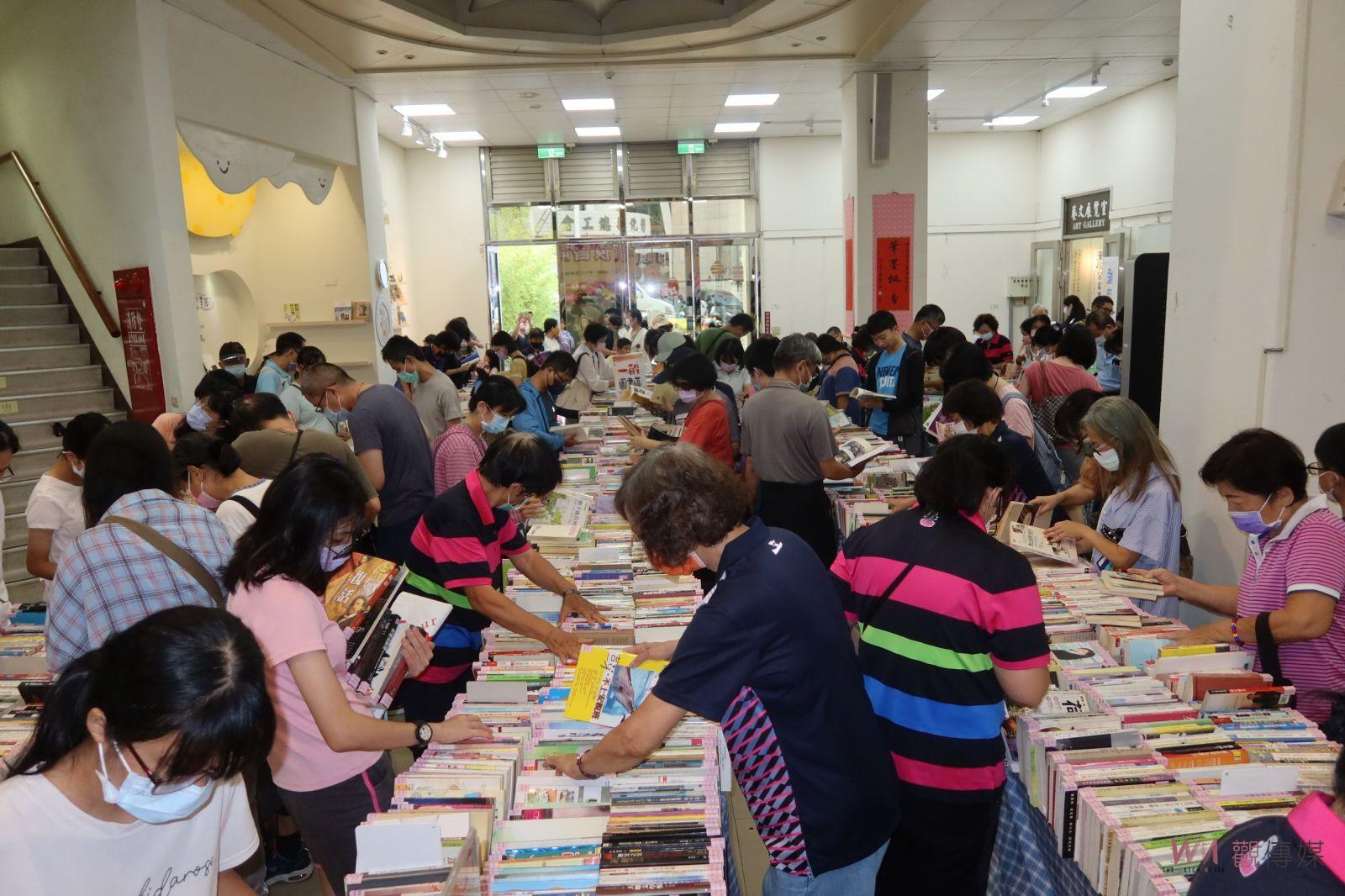 影／舊愛找書「趣」！彰化市立圖書館舉辦好書交享「閱」 - https://www.watchmedia01.com