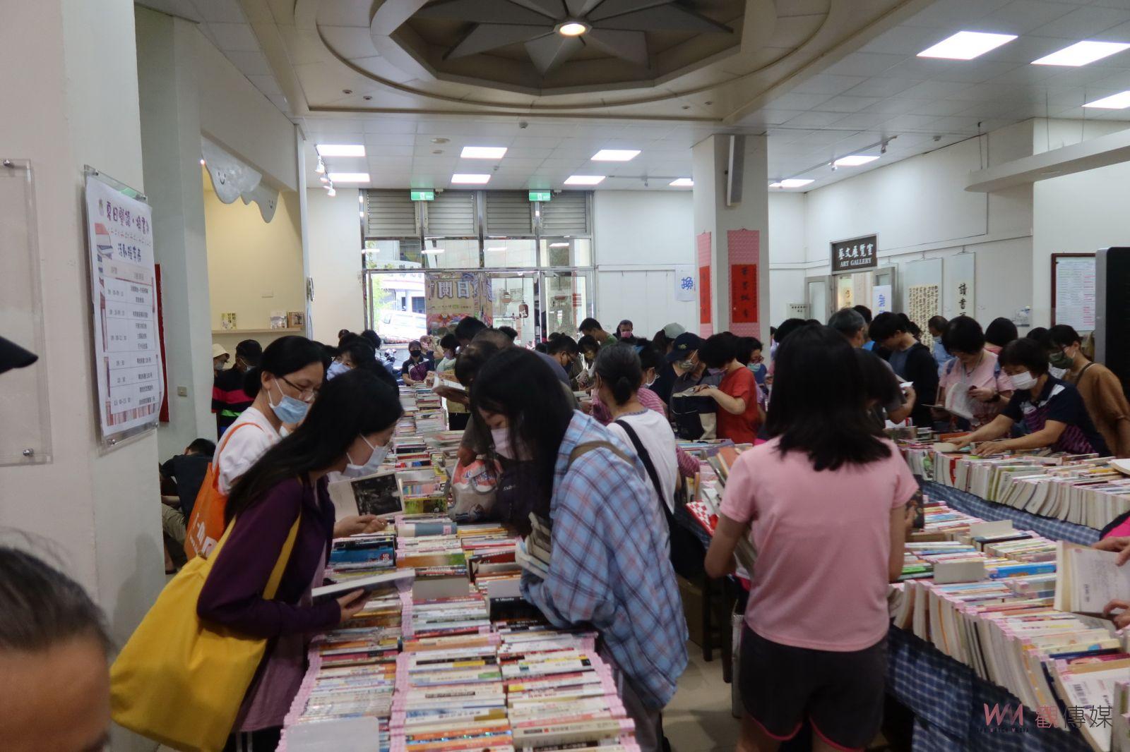 影／舊愛找書「趣」！彰化市立圖書館舉辦好書交享「閱」 - https://www.watchmedia01.com