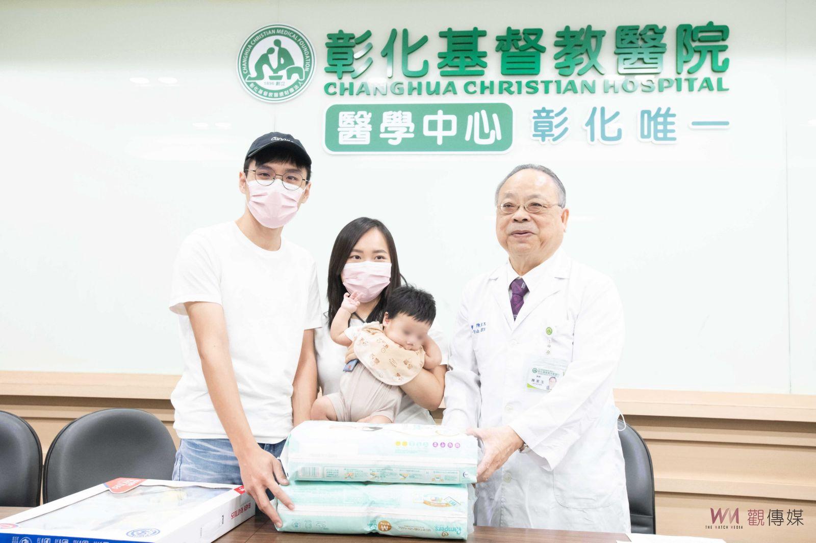 影／與死神拔河！新生兒胎便吸入　小生命靠葉克膜救回一命 - https://www.watchmedia01.com