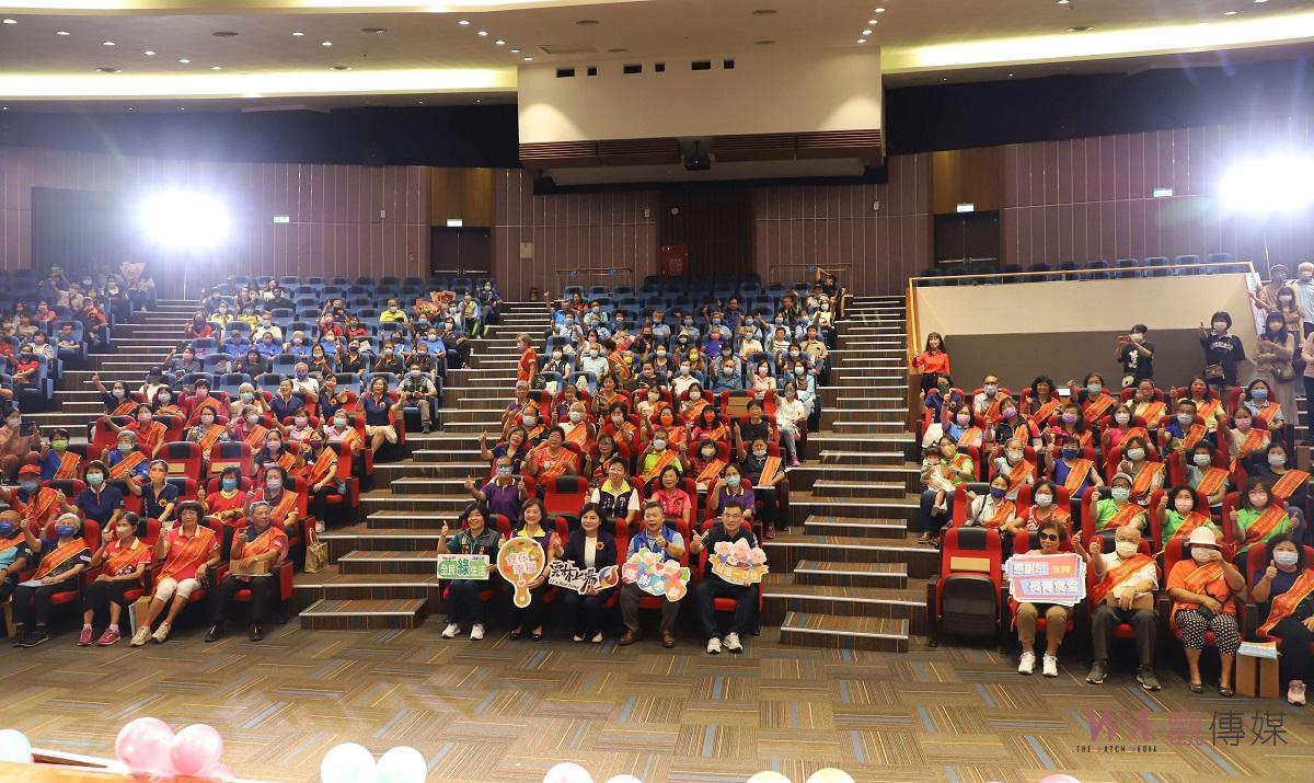 影/雲林表揚長青食堂績優單位暨志工 張麗善感謝志工讓長輩有最好照顧 - https://www.watchmedia01.com