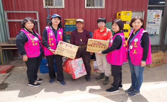 南投榮服處走訪高山榮民 溫馨滿滿分享愛 - https://www.watchmedia01.com