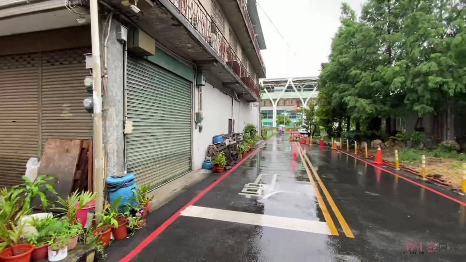 影／員林最大路霸！後火車站旁馬路中的庭園造景　地主：捍衛權益 - https://www.watchmedia01.com