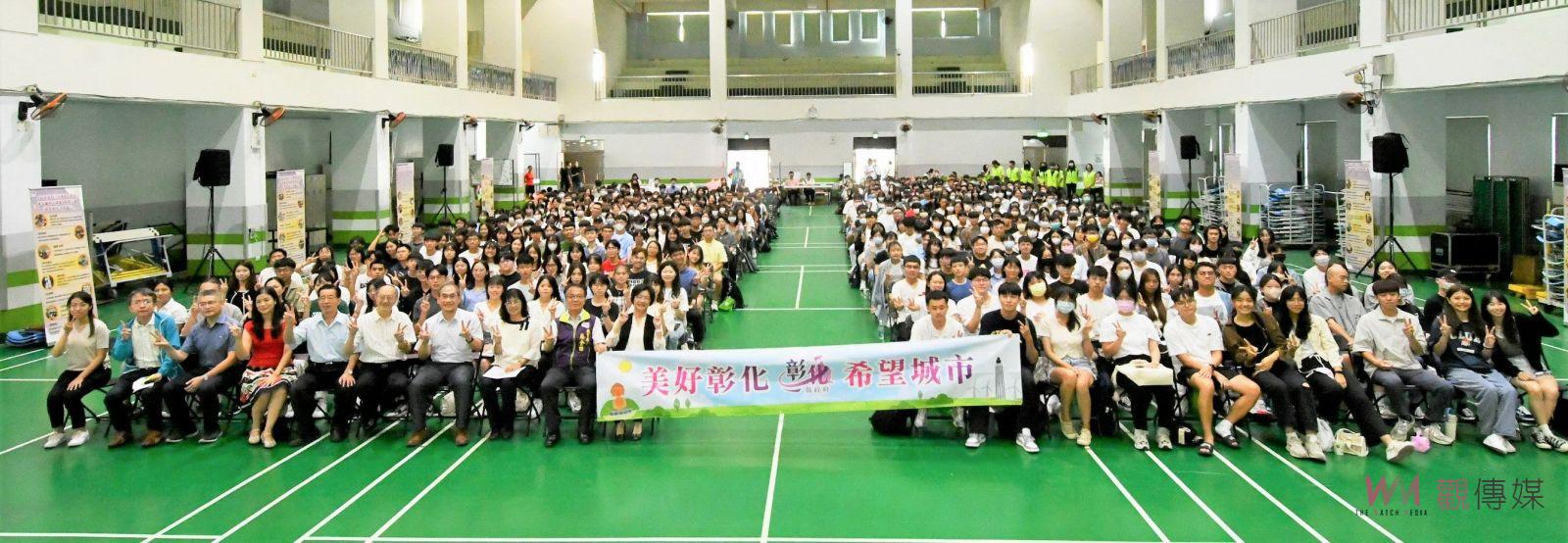 影／大手牽小手！彰縣大專青年學生暑期工讀營隊結業　相約明年再來 - https://www.watchmedia01.com
