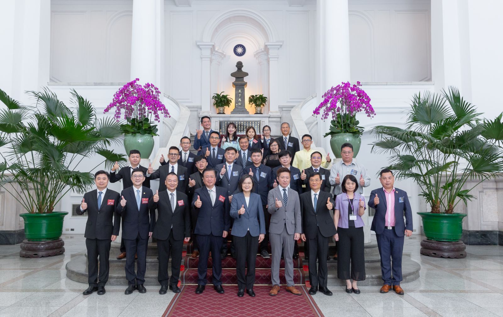 台灣品牌世界之光!聖州企業勇奪海外僑台商組品牌金舶獎 - https://www.watchmedia01.com