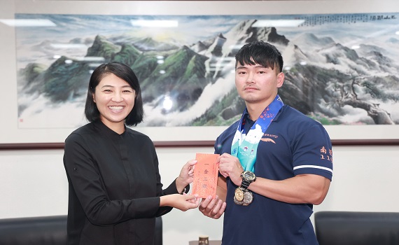 埔里消防員林冠儀勇奪世界警消運動會1金3銀 南投縣長許淑華接見表揚 - https://www.watchmedia01.com