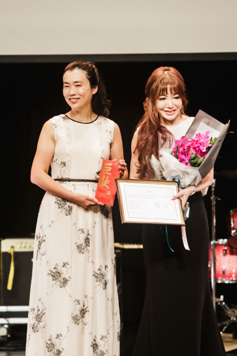 素人圓夢星光熠熠音樂會 李珍妮助12新秀登台圓夢 - https://www.watchmedia01.com