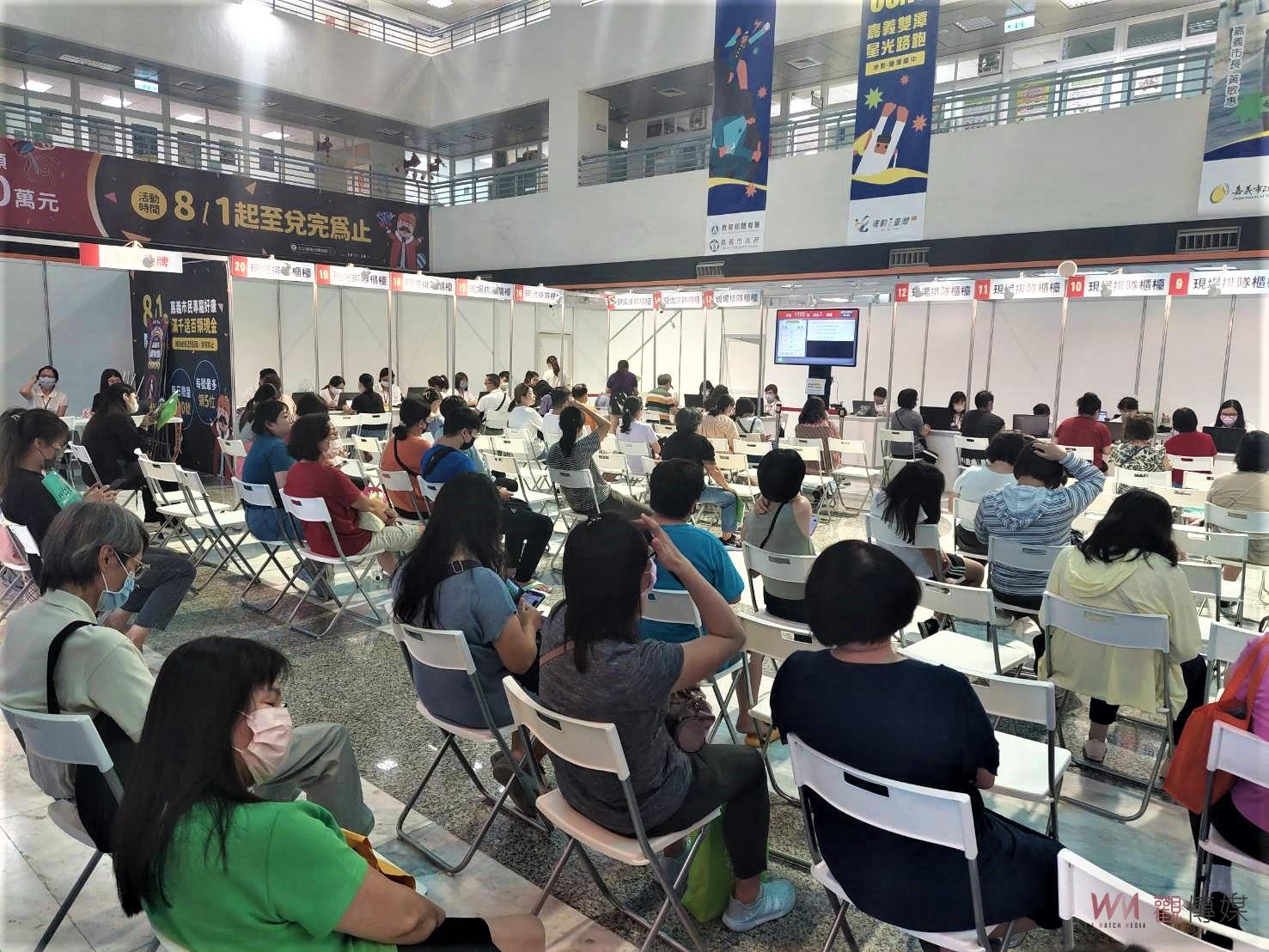 購物節滿千送百引熱潮　兌換時間僅剩2天 - https://www.watchmedia01.com